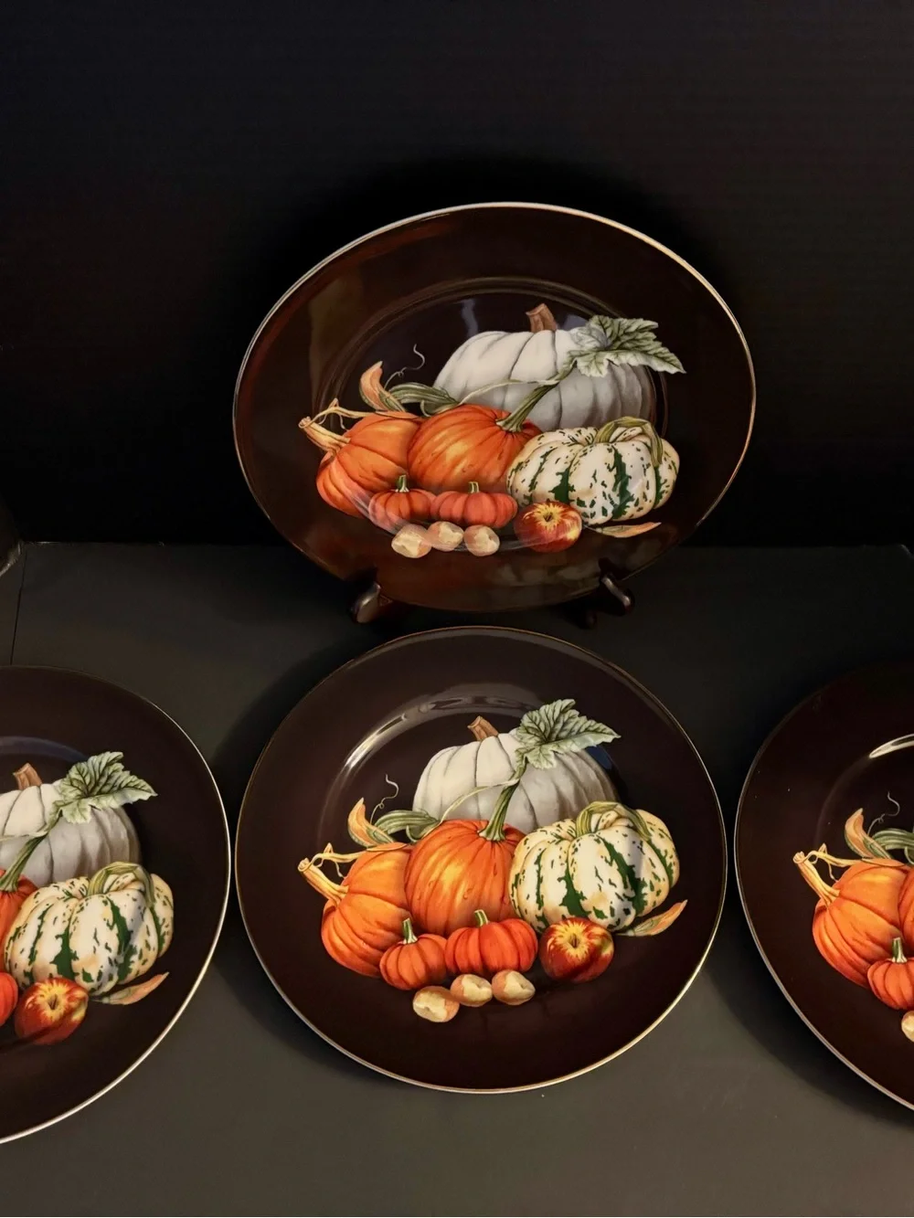 Williams Sonoma Harvest Pumpkin 4 Black Dinner Plates 10.5” 2018 Discontinued